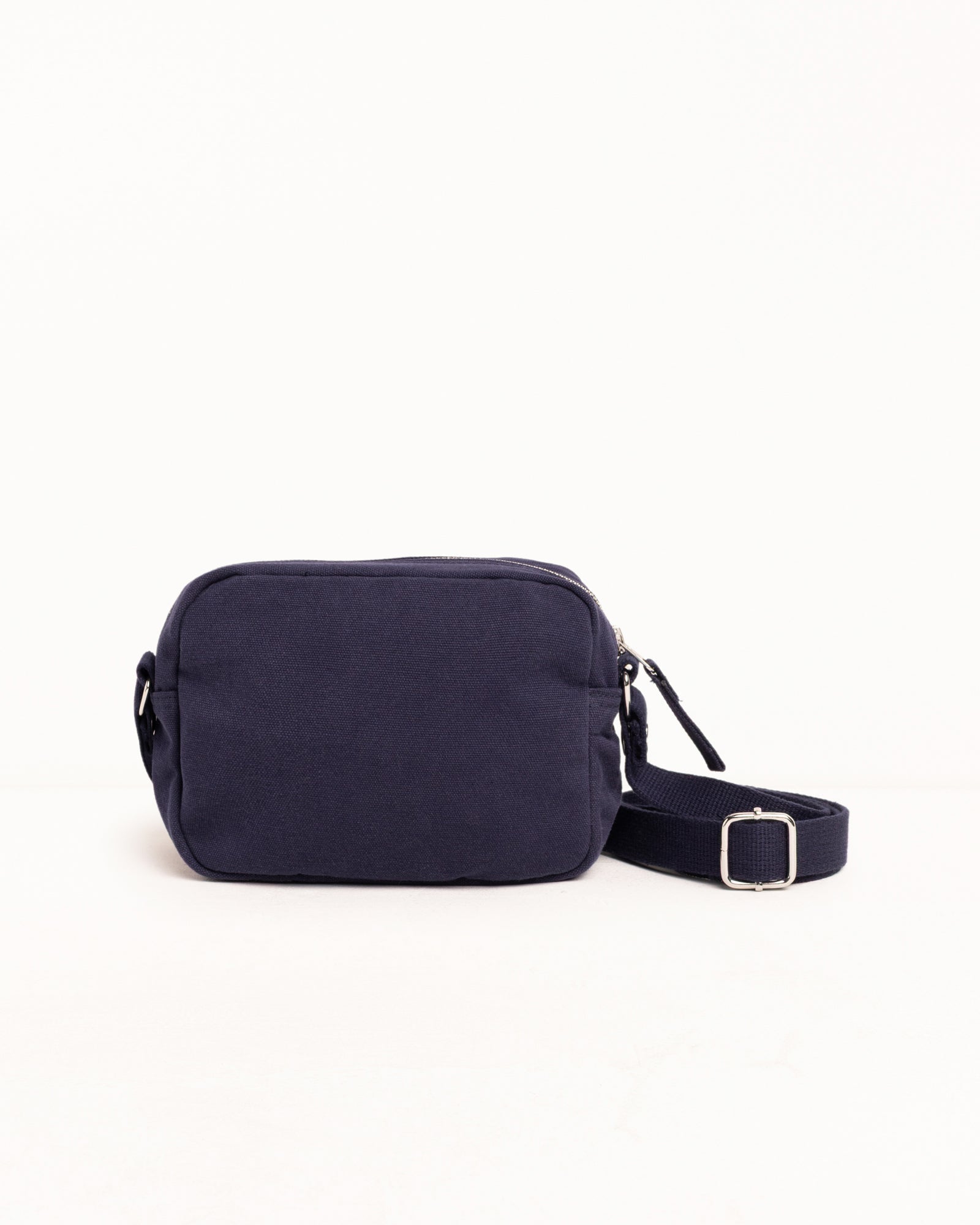 CANVAS POUCH